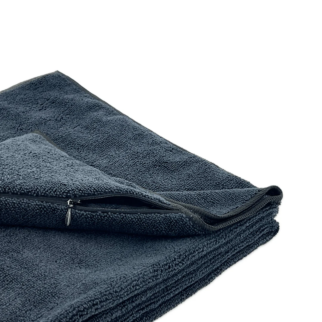 Gym Towel with Zip Pocket - Image 3