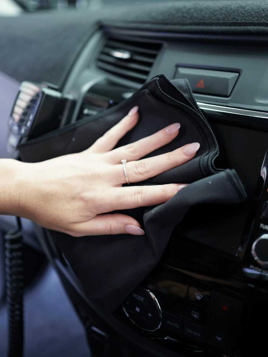 Suede Microfibre Cloths | 40cm x 40cm - Image 5